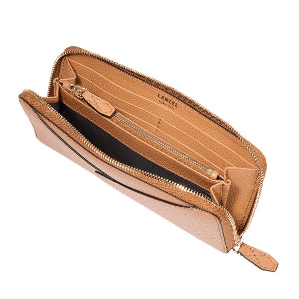 Long Zipped Enveloppe De Lancel