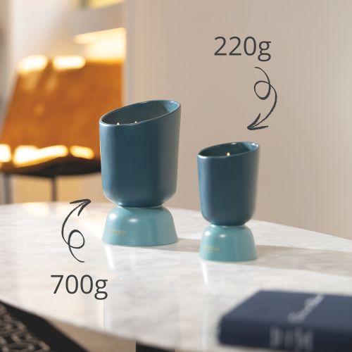 Iconic Color Refillable scented Initial candle 220g Pur Lin