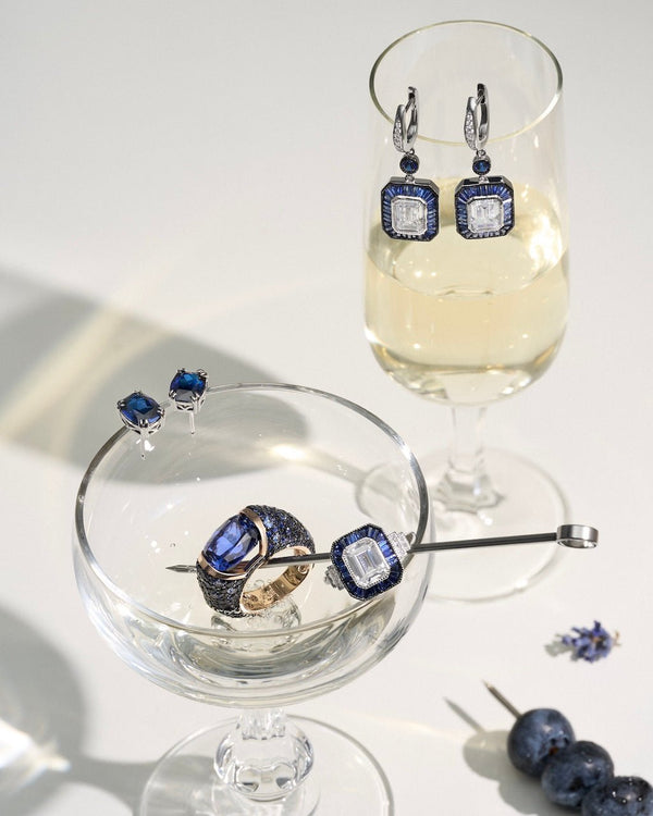 Classic Oval-Cut Solitaire Studs