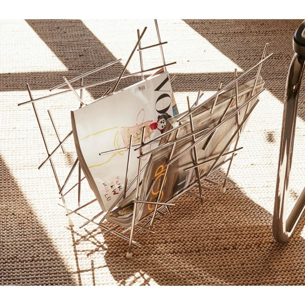 Blow up | Magazine holder