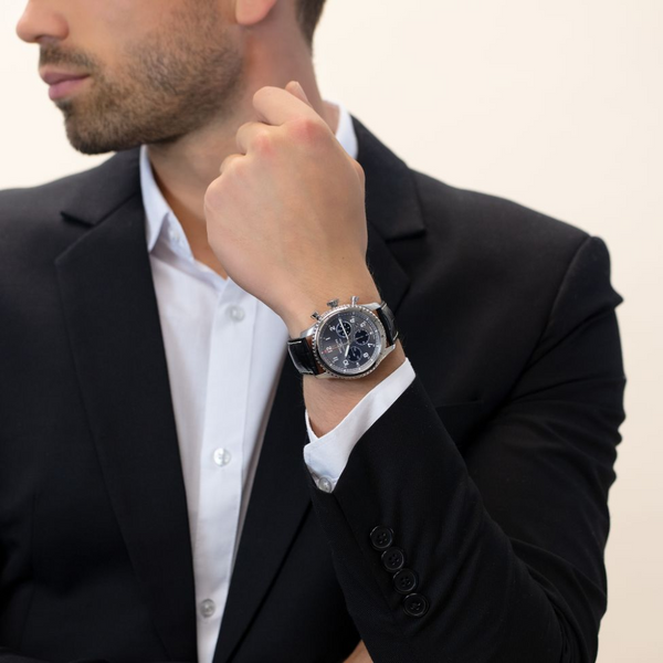 Aviator 8 B01 Chronograph | 43mm