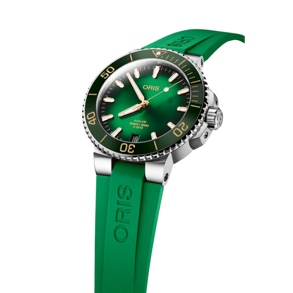 Aquis Date Calibre 400 | 41.5mm