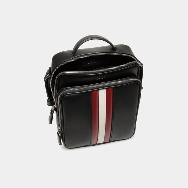 Mythos | Crossbody Bag In Black Recycled Leather