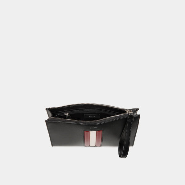 Mythos | Pouch In Black Recycled Leather