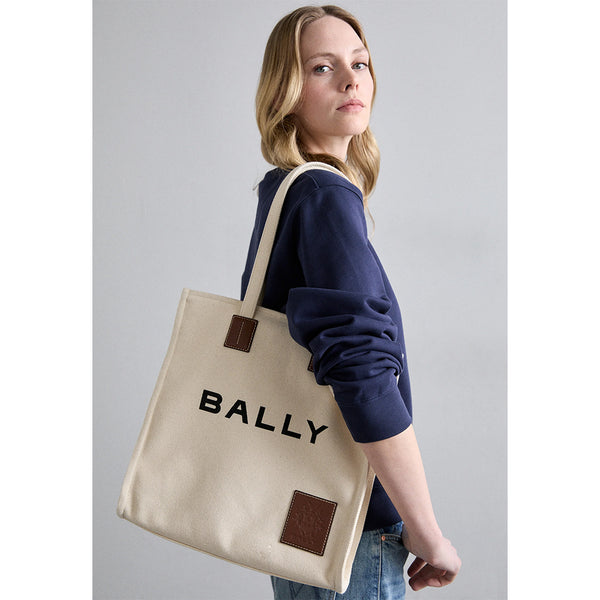 Akelei | WoTote Bag in Neutral Canvas