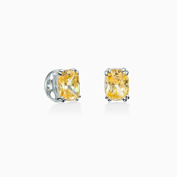 Classic Oval-Cut Solitaire Studs