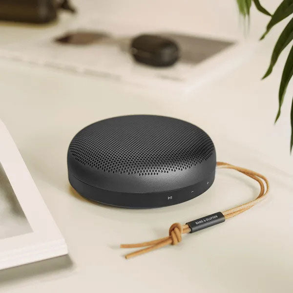 Beosound A1 2nd Gen | Black Anthracite | Waterproof